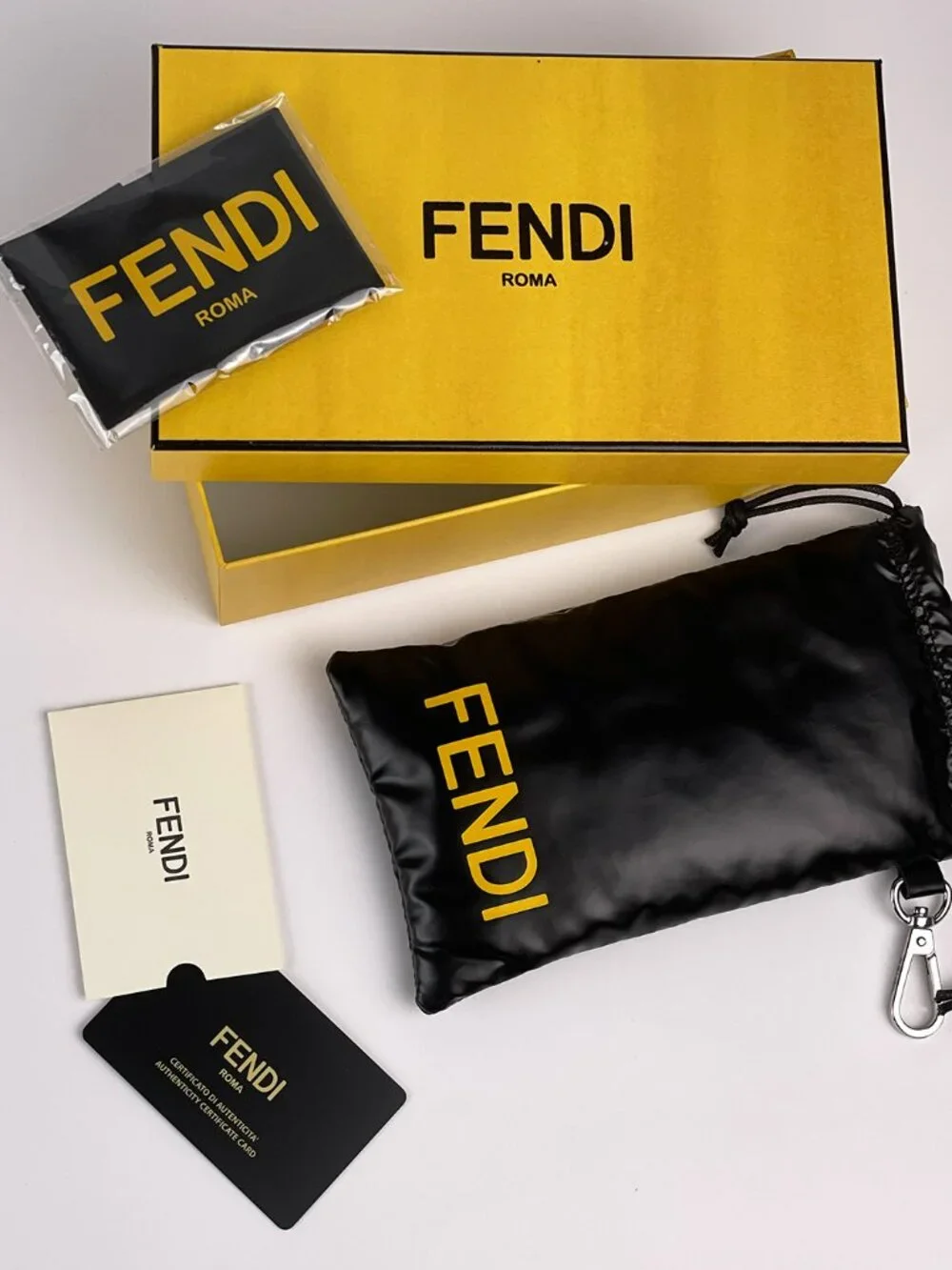 FENDI FE40073U 50E FENDIGRAPHY SHINY BROWN BLUE RECTANGLE SUNGLASSES